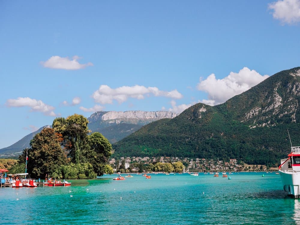 Lake Annecy and boats