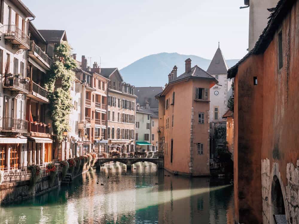 Annecy with the mountains in the background