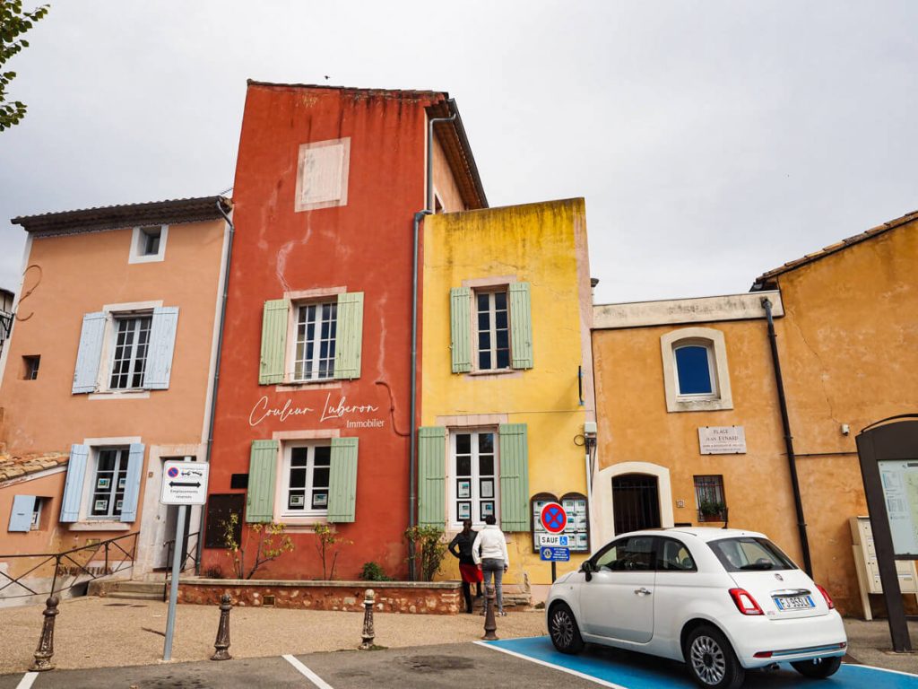 Buildings in Roussillon