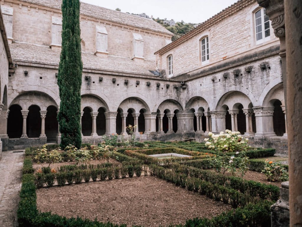 Courtyard in Senanque Abbey