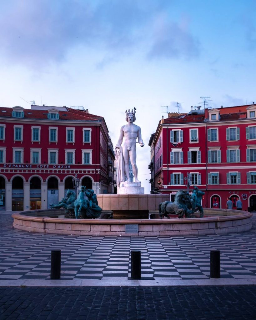 Nice in 1 Day - Place Massena