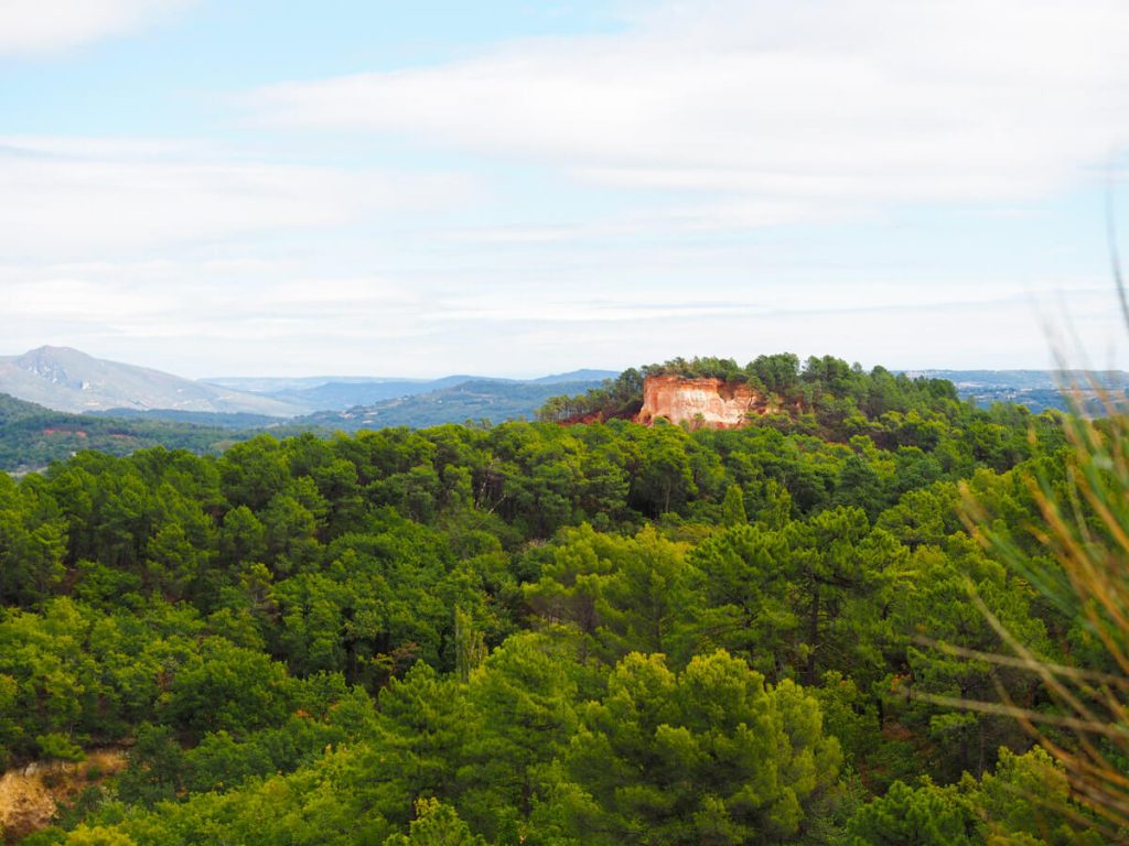 Views of the hills near Roussillon
