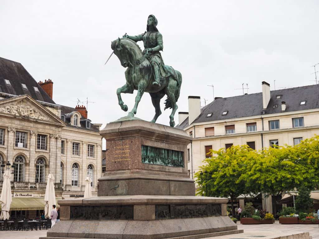 Jeanne d'Arc statue at Place du Martroi in Orleans 3
