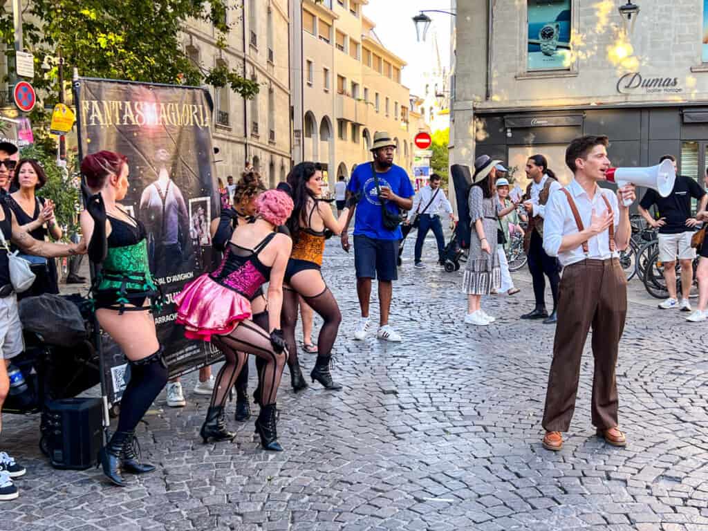 Dancers performing during the Festival d'Avignon