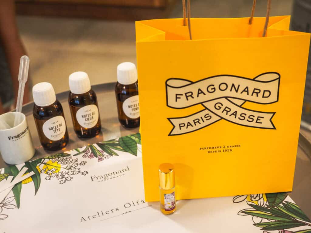 Making my own perfume at the Fragonard factory with the 3 essences