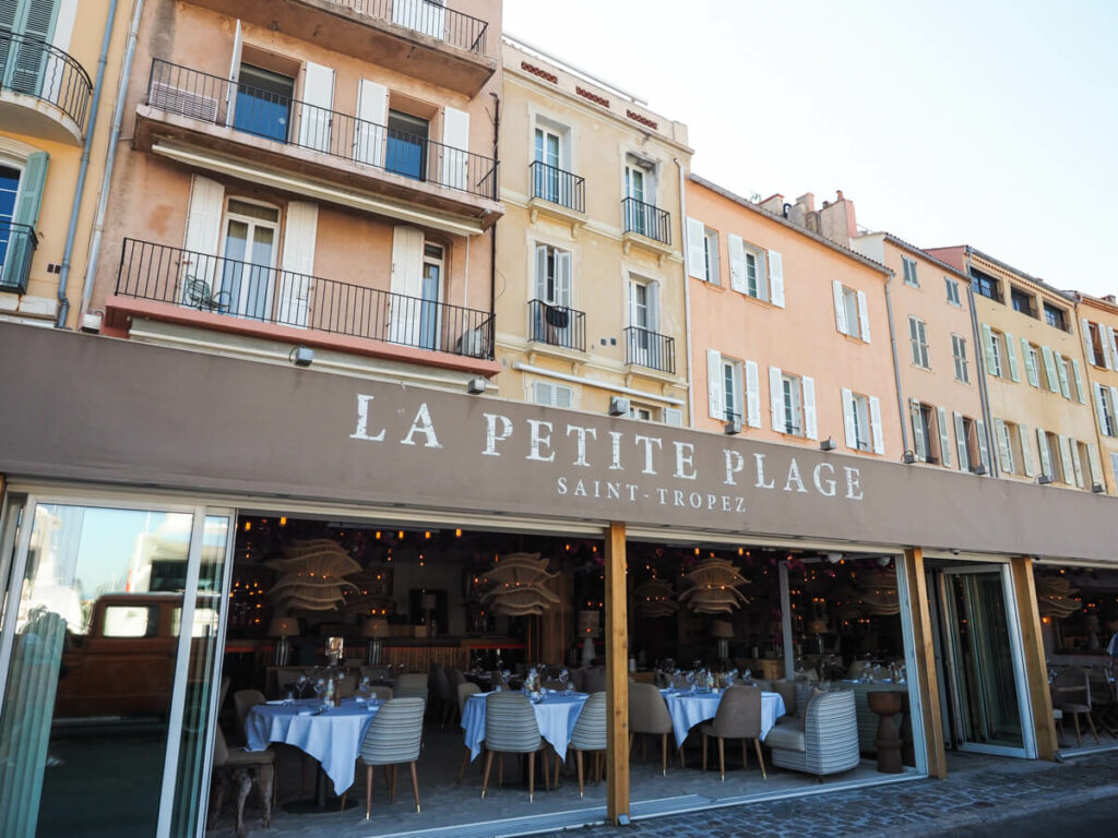 La Petite Plage restaurant exterior