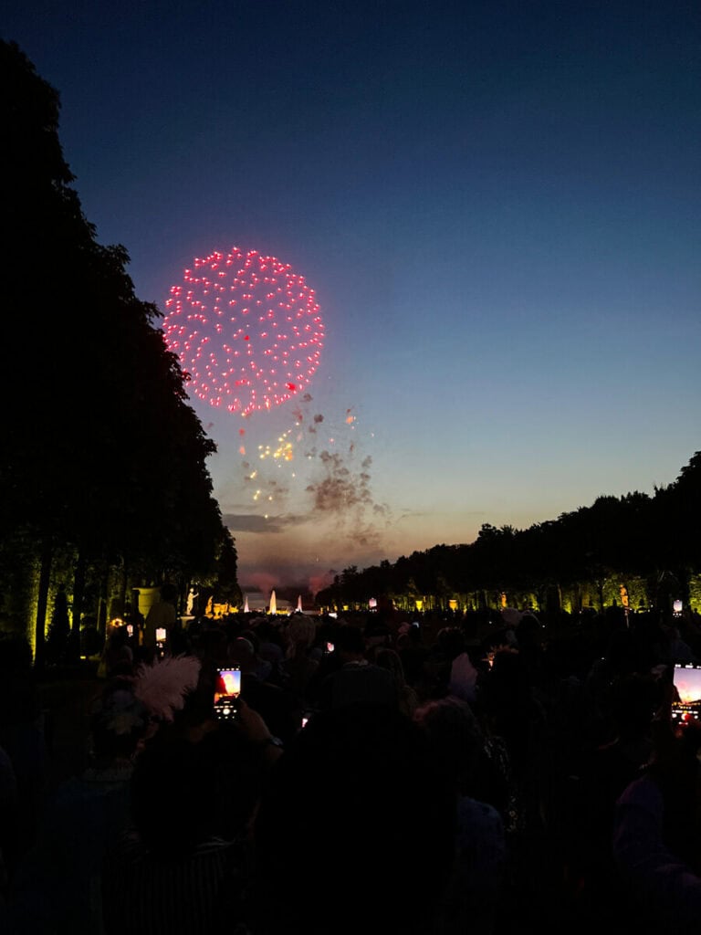 Firework show in the gardens of Versailles 2