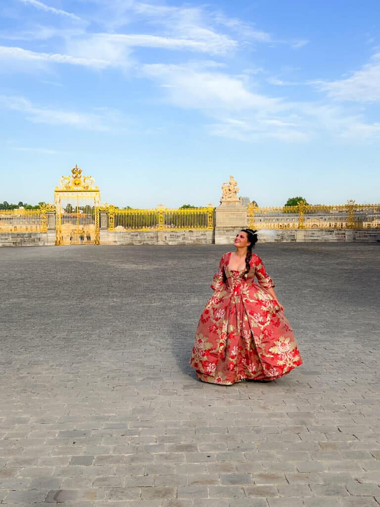 Kat at Versailles