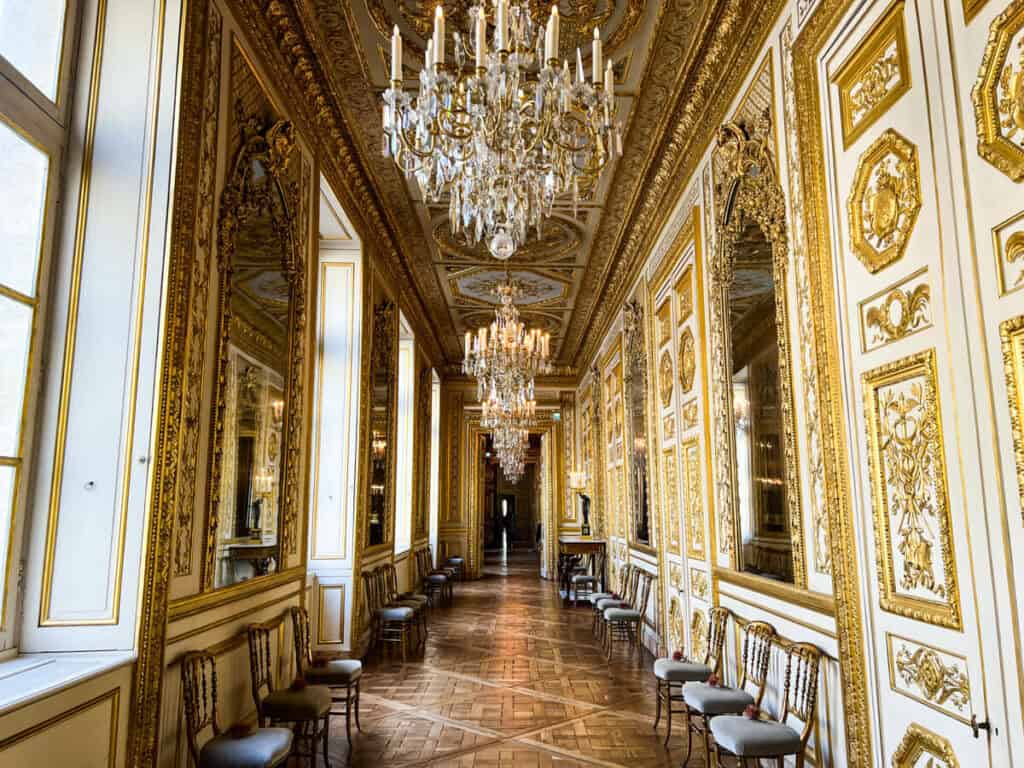 Hotel de la Marine corridor