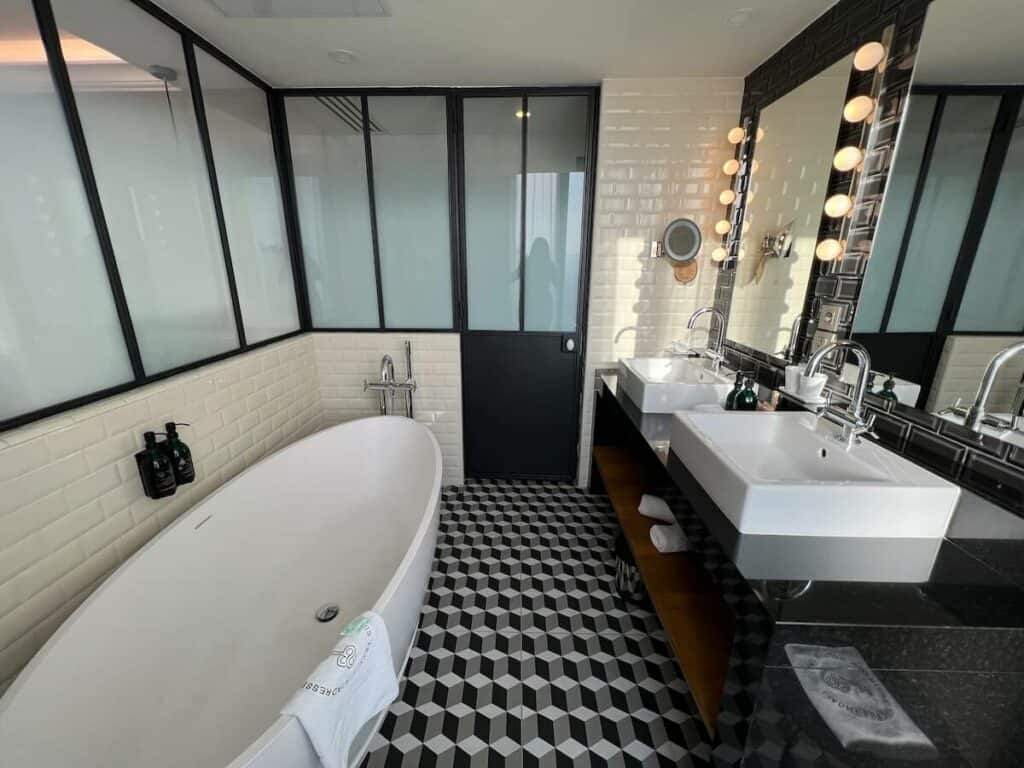 Terrass Hotel in Paris