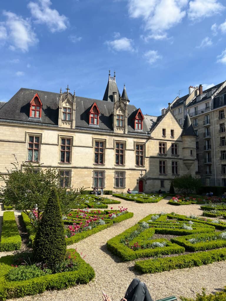 Gardens in Paris in May