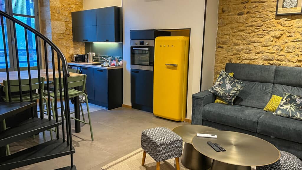 Airbnb living-dining room in Sarlat