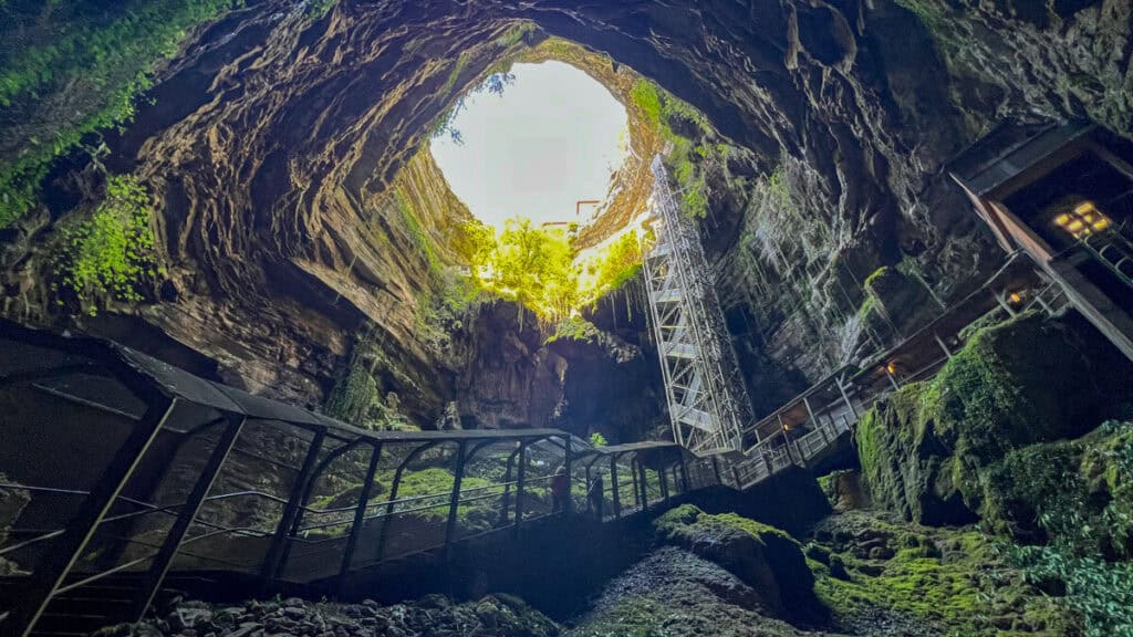 Gouffre de Padirac cavern