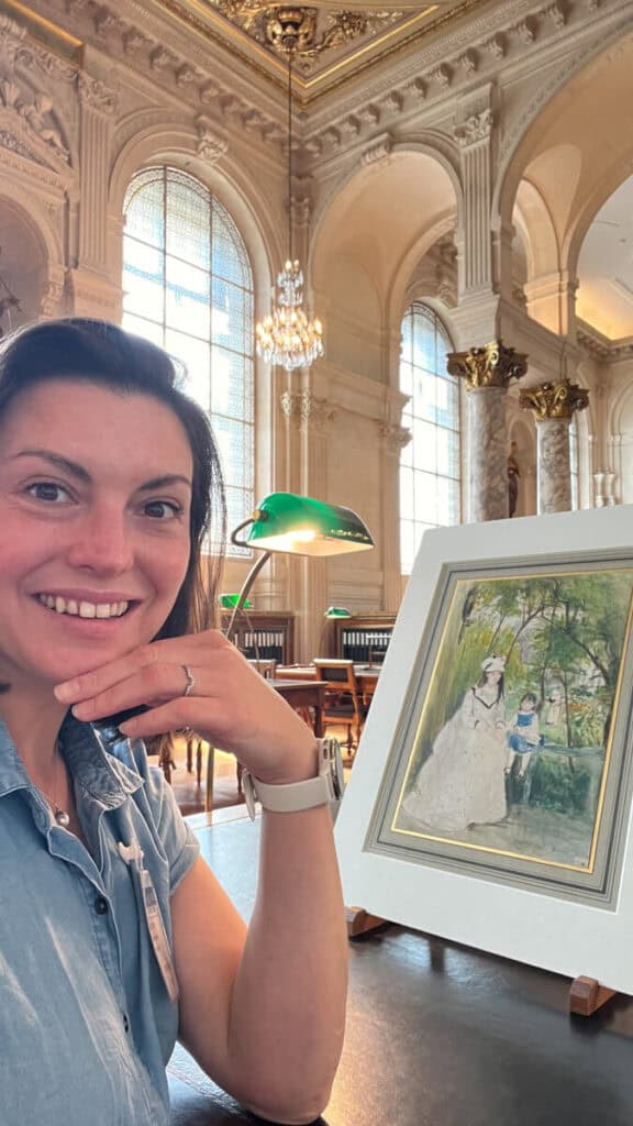 Kat with a Berthe Morisot work at the Consultation Room at the Louvre
