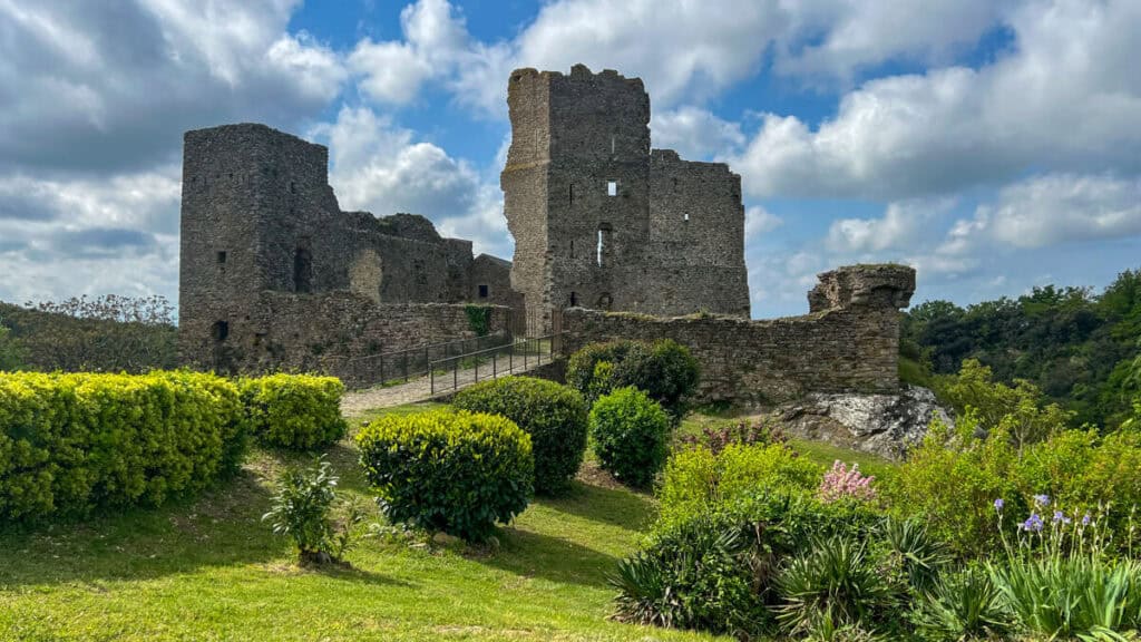 Saissac Castle